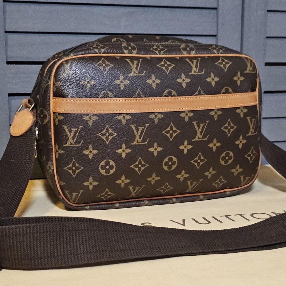 Authentic LOUIS VUITTON Monogram Reporter PM Shoulder Bag
